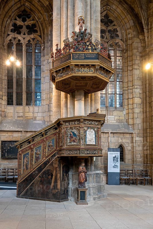 Renaissance pulpit from 1592 in Halberstadt Cathedral of St Stephen and St Sixtus, Halberstadt, Saxony-Anhalt, Germany