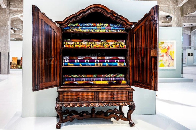 Vlisco, 2025 colorful fabrics from East Indies testify to the wealth of the Dutch colony, FENIX, museum about migration, in a historic warehouse in Katendrecht, hub for overseas emigrants, Rotterdam, the Netherlands