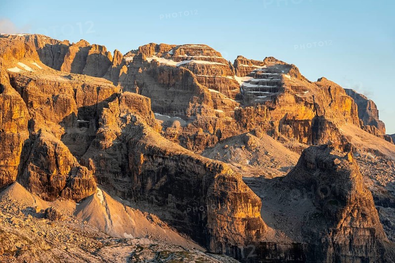Detail, rocks and mountain peaks of the Brenta Mountains, evening mood with alpine glow, Brenta, Brenta-Adamello Natural Park, Trentino, Italy