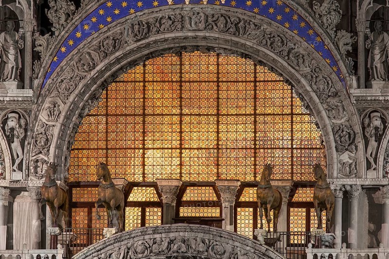 The four horses of St. Mark on the loggia at the west portal of St. Mark's Basilica, Venice, Veneto, Italy