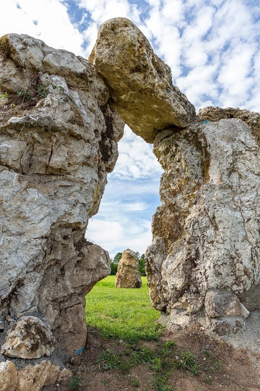Tiefenpölzer Stonehenge, scaled-down replica of the famous English original, Tiefenpölz, Heiligenstadt in Upper Franconia, Bavaria, Germany