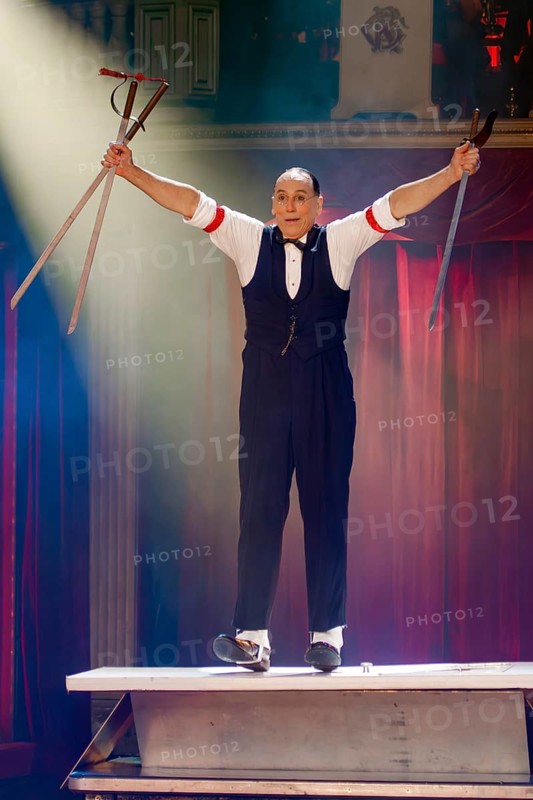 Artists at the 21st Original Roncalli Christmas Circus Berlin in Berlin's Tempodrom on 19.12.2025