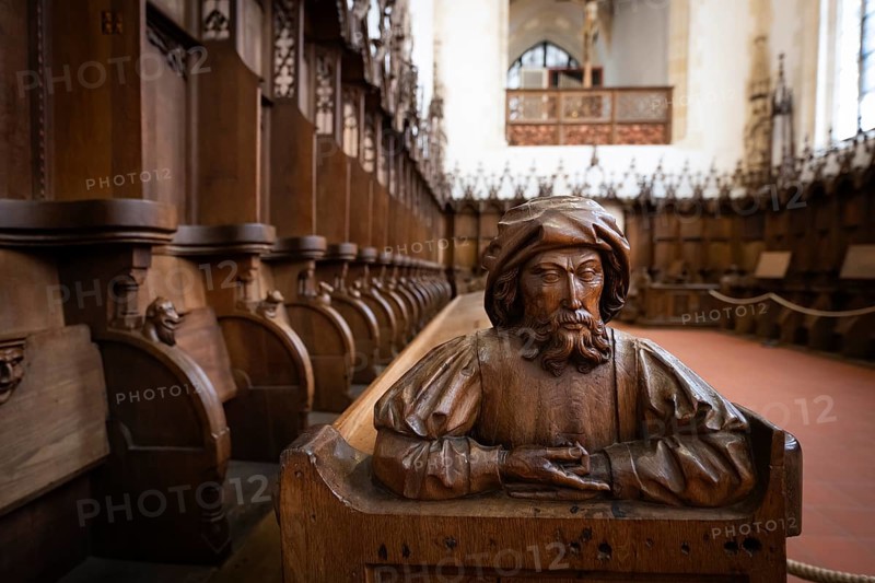 Carved half-figure, oak choir stalls for the monks, 1493 by Jörg Syrlin the Younger, also Sürlin or Serling, sculptor, completed, choir room, Blaubeuren Abbey, Swabian Jura, Baden-Württemberg, Germany