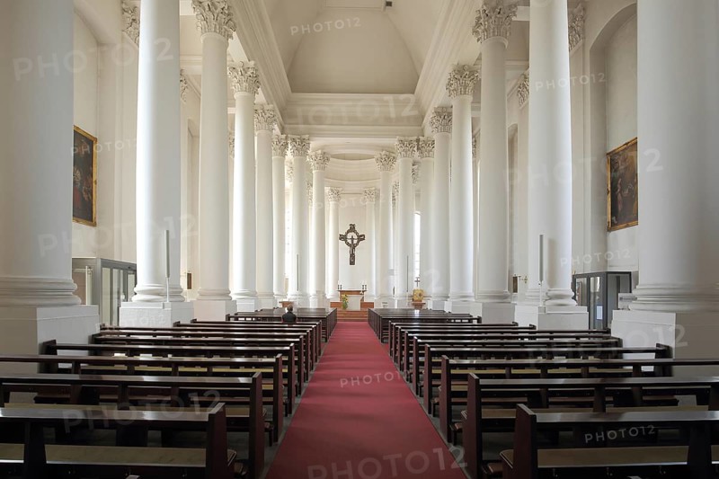 Interior view of the Gothic Assumption Church, empty pews, Bad Neustadt an der Saale, Lower Franconia, Franconia, Bavaria, Germany