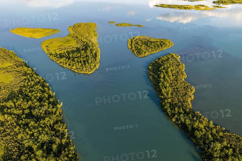 Aerial view of river Vistasjohka, branching river arms, turquoise colored water, Vistasvagge valley, Nikkaluokta, Norrland, Sweden