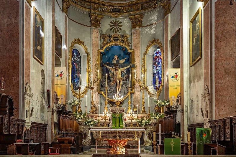 Altar of Sainte-Marie Cathedral in Bastia, Corsica, France