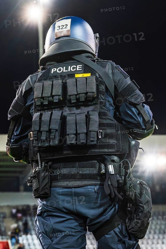 Policeman in combat gear