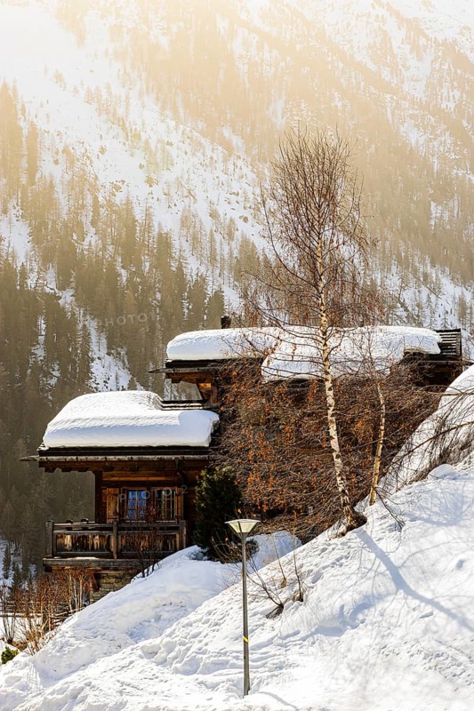 Snow-covered chalet, Grimentz, Val d'Anniviers, Valais Alps, Canton of Valais, Switzerland