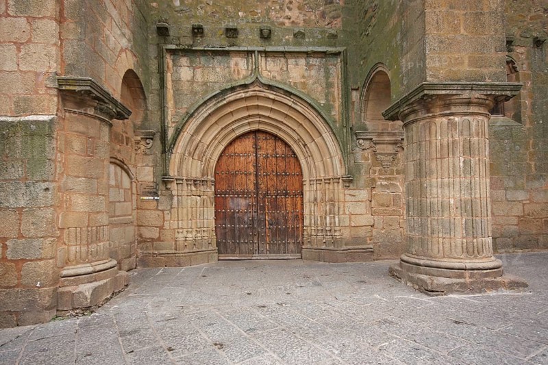 Entrance to Iglesia de Santiago, church portal, UNESCO old town, Caceres, Extremadura, Spain