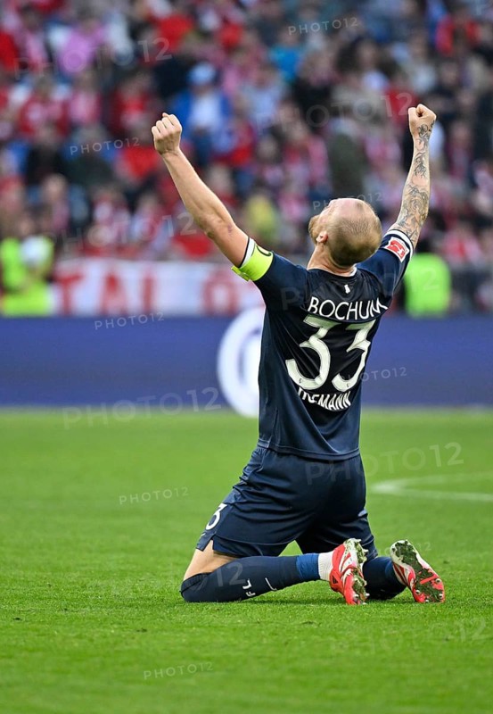 Final cheers, joy, happiness, jubilation for Philipp Hofmann VfL Bochum BOC (33) after away win against FC Bayern Munich FCB Allianz Arena, Munich, Bavaria, Germany