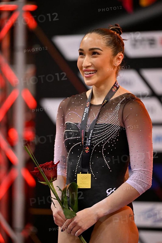 Rose Woo CAN award ceremony, gold medal, gymnastics, EnBW DTB-Pokal, Porsche-Arena, Stuttgart, Baden-Württemberg, Germany