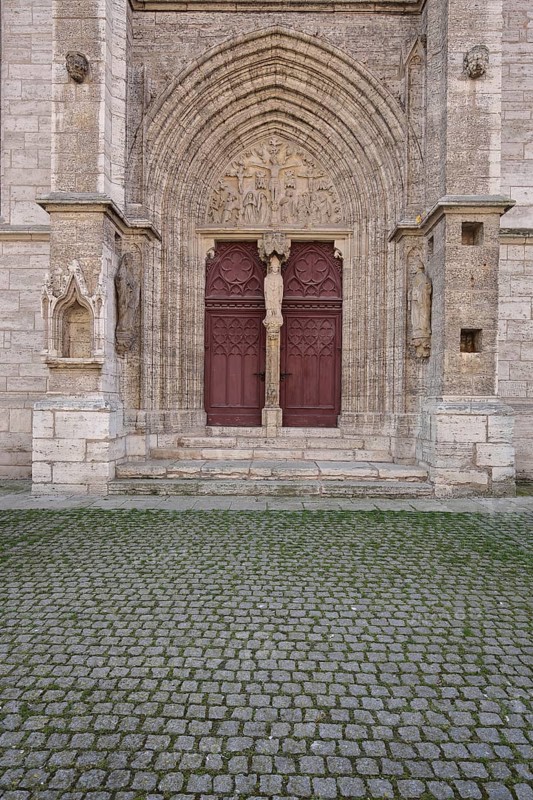 Portal with tympanum of the Gothic market church of St. Bonifacius, church door, Bad Langensalza, Thuringia, Germany