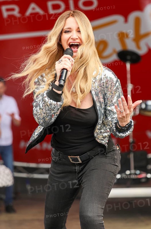 Pia Malo at the Schlager Radio - Festival in Neuruppin at Hanger 312 on 24.05.25