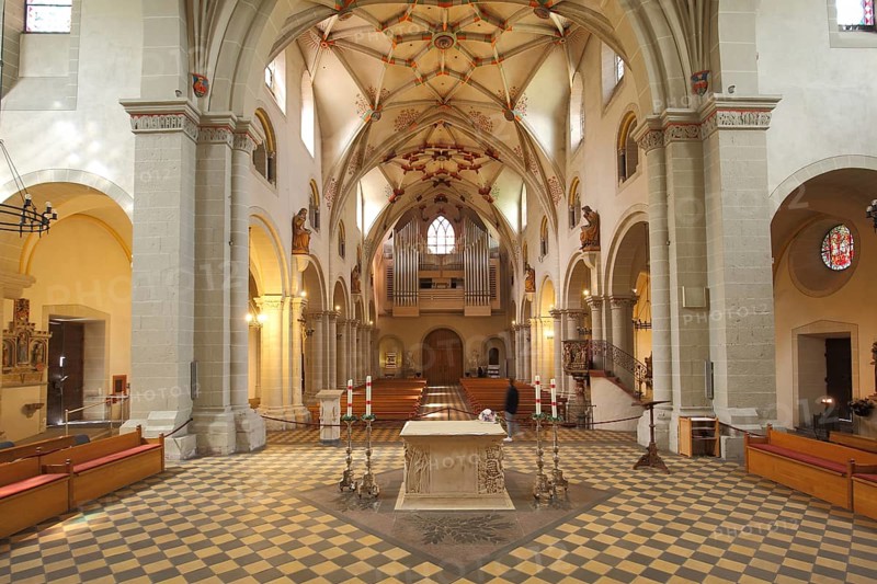 Interior view with organ and chancel, Romanesque Basilica of St. Castor, Castor Church, Koblenz, Rhineland-Palatinate, Germany