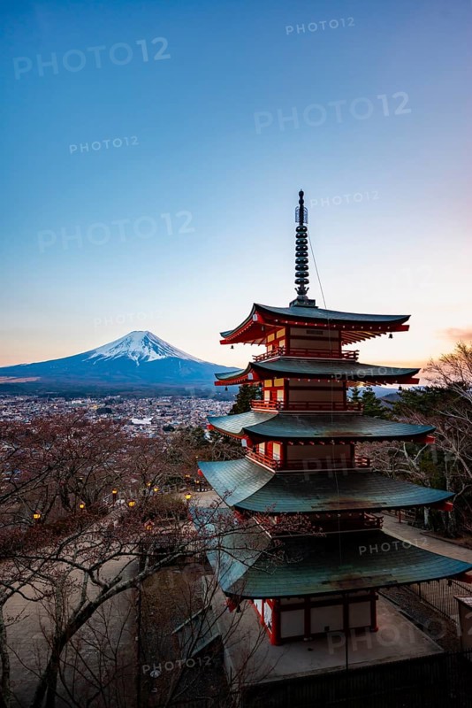 Five-story pagoda of a Shinto Shrine, Chureito Pagoda, with views of Fujiyoshida City and Mount Fuji volcano at sunset, Arakura Fuji Sengen Shrine, Arakurayama Sengen Park, Yamanashi Prefecture, Japan