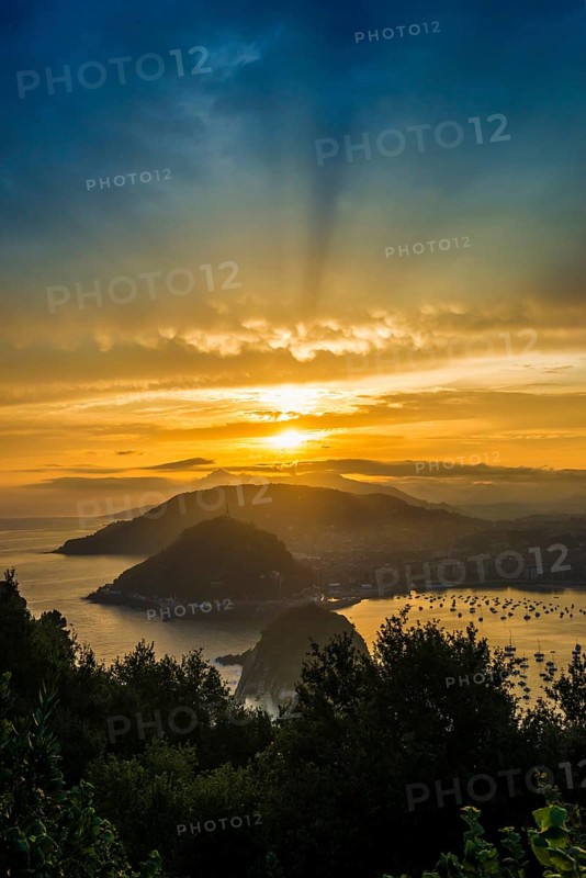 Panorama, Sunrise, View from Monte Igueldo, San Sebastian, Donostia, Basque Country, Northern Spain, Spain