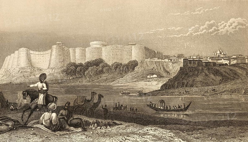 Bastion in Hyderabad, India, fortress, semicircular outer wall, 14th - 16th century capital of a kingdom, Indians at, on the river, horsemen, boats, picnic, architecture, steel engraving, historical illustration 1834