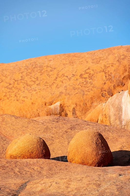 Detail, round rocks, Pontok Mountains, Große Spitzkuppe Nature Reserve, Namibia