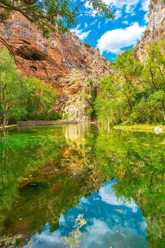 Beautiful reflections in the Mirror Lake in the Natural Park of the Monastery of Piedra, Aragon