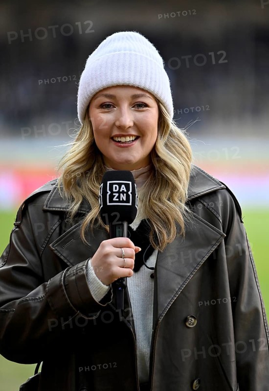 DAZN presenter reporter Lisa Teller's portrait in an interview microphone Mikro Logo soccer Bundesliga, Voith-Arena, Heidenheim, Baden-Württemberg, Germany