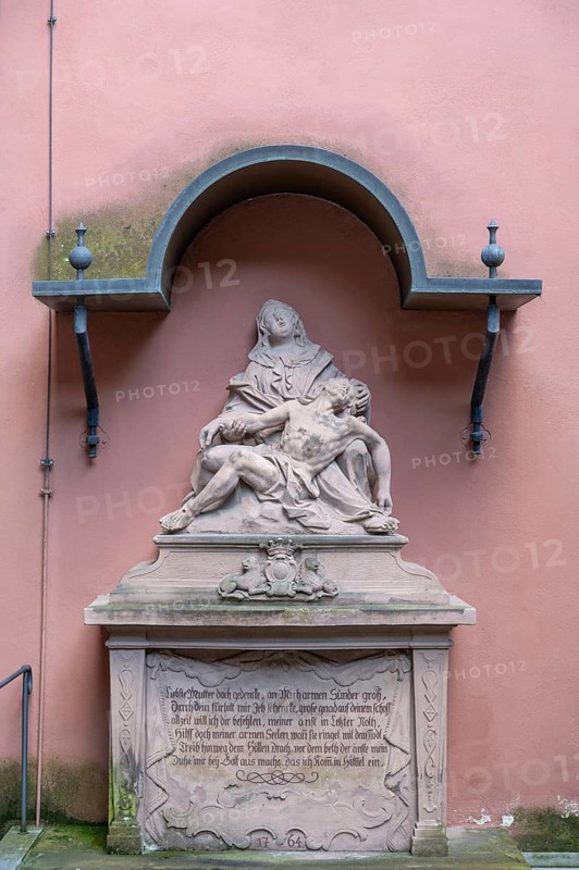 Pietà from 1764 in the Lusamgärtchen, burial place of Walther von der Vogelweide, Würzburg, Lower Franconia, Bavaria, Germany
