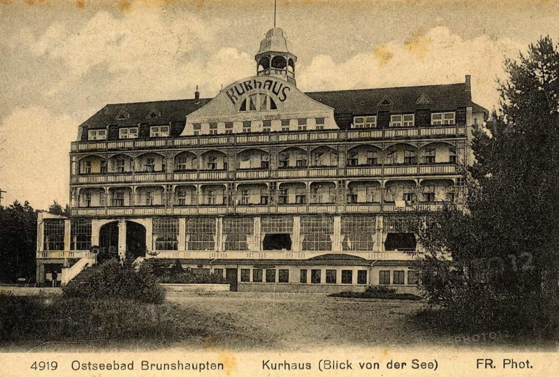 Historic postcard around 1900, Baltic resort Brunshaupten i.M., spa hotel, historic town on the Mecklenburg Baltic Sea coast, which merged with Arendsee and Fulgen in 1937 to form today's Baltic resort Kühlungsborn, Mecklenburg-Western Pomerania, Germany, reproduction of a postcard, historic