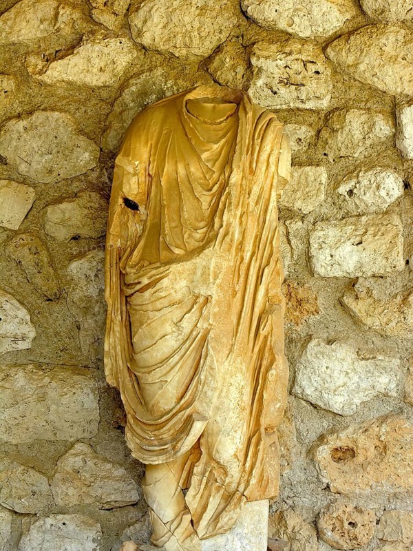 Ancient marble statue, fragment, Roman colony of Cosa, former city of the Etruscans, archaeological museum, Ansedonia, Orbetello, Maremma, province of Grosseto, Tuscany, Italy