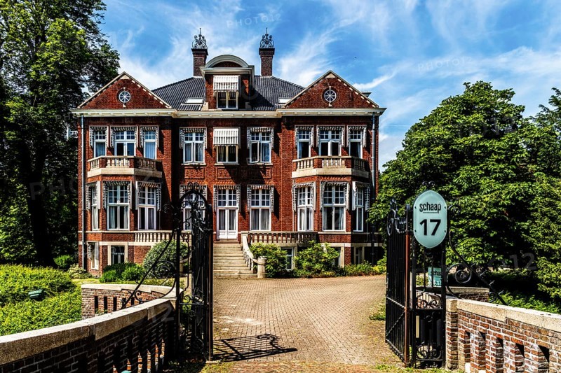 Villa Jamin, built for chocolate manufacturer Jamin, at Parklaan 17 in the Het Scheepvaartkwartier district, Rotterdam, the Netherlands