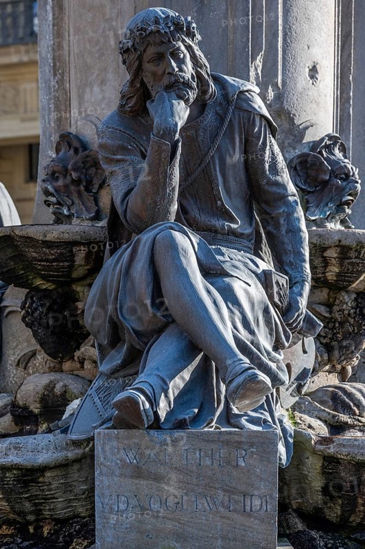 Fountain figure of Walther von der Vogelweide at the Frankoniabrunnen, neo-baroque, created in 1894, Residenzplatz, Würzburg, Lower Franconia, Bavaria, Germany