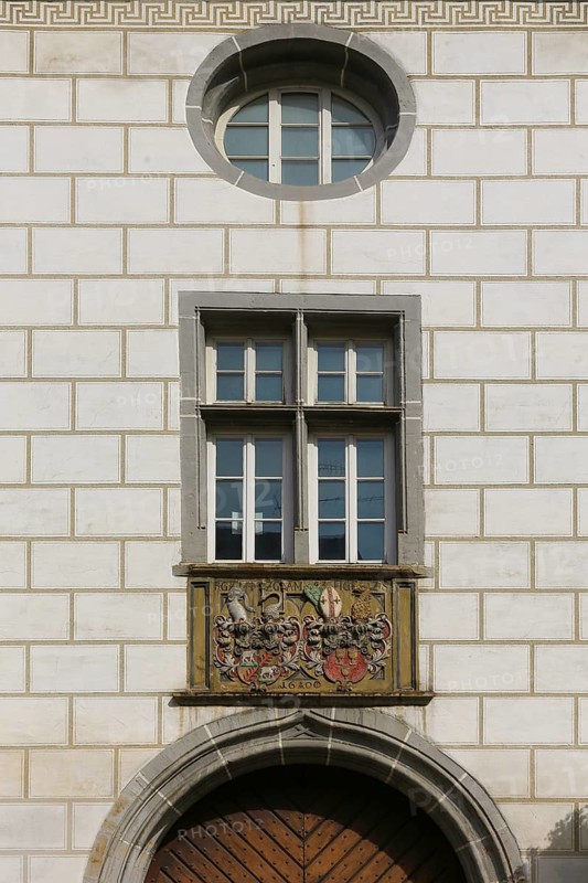 Alliance coat of arms of Count Rudolf VI von Helfenstein and Anna Maria von Staufen on Helfenstein Castle, elephant, heraldic animal, Wiesensteig Castle, residential castle of the Helfensteins, historic building, Renaissance style, architecture, former residence, town house, former seat of the Counts of Helfenstein-Wiesensteig, façade, round window, ox-eye window, Wiesensteig, Filstal, Baden-Württemberg, Germany