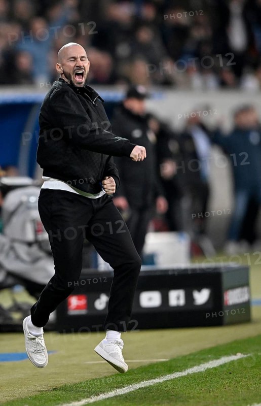 Goal celebration Coach Christian Ilzer TSG 1899 Hoffenheim Gesture Gesture Jump PreZero Arena, Sinsheim, Baden-Württemberg, Germany
