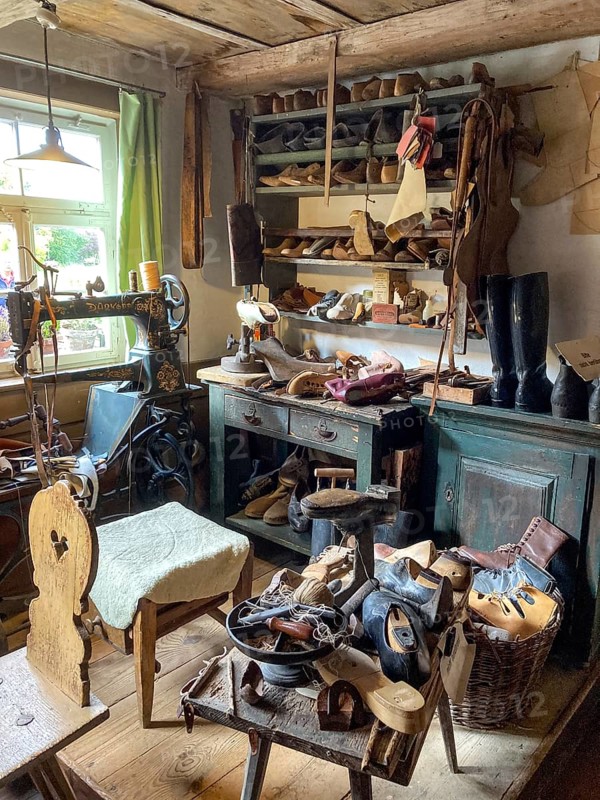 Historic village rural shoemaker's workshop, shoemaker's workshop in Freilichtmuseum Neuhausen, Neuhausen ob Eck, Tuttlingen district, Baden-Württemberg, Germany