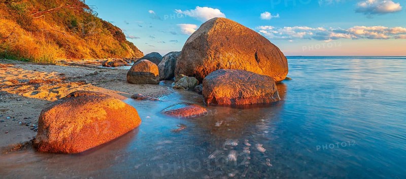 Coastal landscape with large boulders on the Baltic Sea beach in the evening light, Mönchgut Nature Reserve, Groß Zicker, Mönchgut Peninsula, Rügen Island, Mecklenburg-Western Pomerania, Germany
