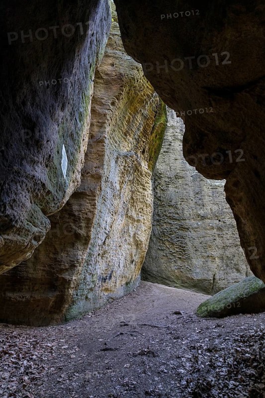 Rocky landscape at the Diebskeller or Götzinger Cave at the Kleiner Bärenstein, Thürmsdorf, Struppen, Saxon Switzerland, Saxony, Germany