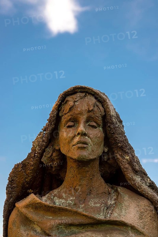 Bronze sculpture, Hildegard von Bingen, by Karlheinz Oswald, 1998, St Hildegard's Abbey, UNESCO World Heritage Site Upper Middle Rhine Valley, Rüdesheim am Rhein, Hesse, Germany
