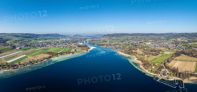 Aerial view, panorama of Lake Constance, Untersee, also known as Lake Rhine, which flows into the Rhine at Stein am Rhein, on the right the German peninsula Höri with the village of Öhningen, on the left the municipality of Eschenz in the canton of Thurgau, district of Constance, Baden-Württemberg, Germany