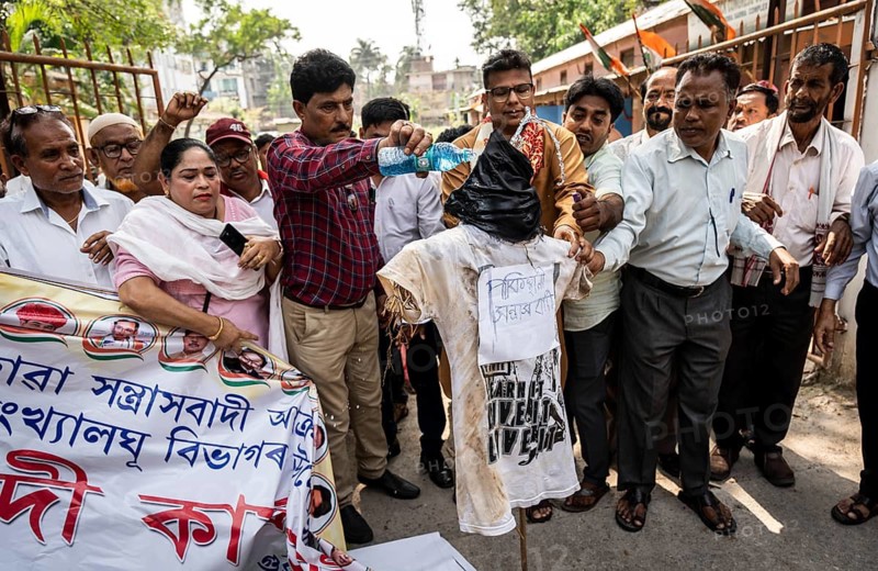 Members of the Congress Party prepare an effigy named 'Pakistani Terrorist' as they protest over Pahalgam terror attack on in Guwahati, Assam, India on April 24, 2025