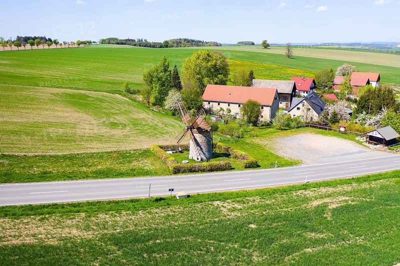 Turmholländer windmill in Reichstädt, small and highest windmill in Saxony, Dippoldiswalde, Saxony, Germany