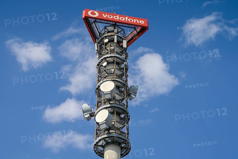 Vodafone, mobile phone mast, Attilastraße, Tempelhof, Berlin, Germany