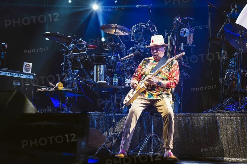 Carlos Santana, singer and guitarist of Santana live on Oneness Tour 2025 at the Uber Arena in Berlin on 13 June 2025