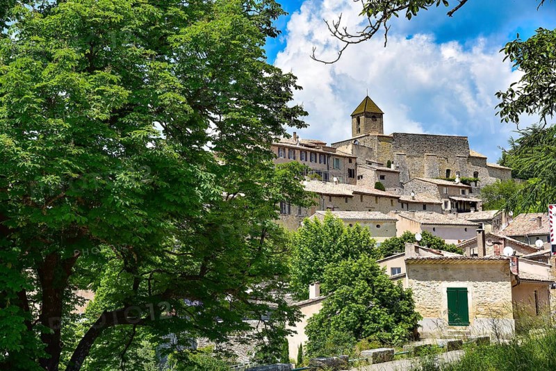 The village of Aurel in the department of Vaucluse, in the Provence-Alpes-Côte d'Azur Provence region, France