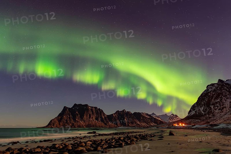 Aurora over the mountains and sea of Lofoten, Northern Lights, Northern Lights, Landscape, Leknes, Nordland/Lofoten, Norway