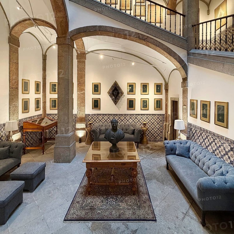 Palácio da Bolsa, neoclassical style stock exchange, UNESCO World Heritage Site, old town, Porto, Portugal