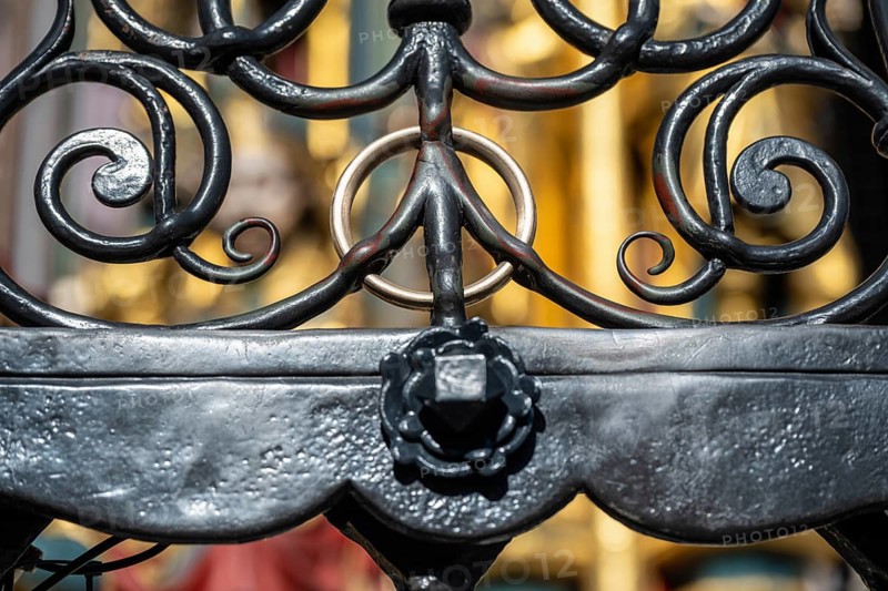 A rotating brass ring on the grid of the beautiful fountain serves as a lucky charm if you turn it three times to the left and make a wish, Old Town of Nuremberg, Middle Franconia, Bavaria, Germany