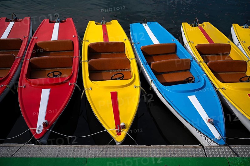 Colorful electric motor boats, electric boats, rental boats, boat rental, boat rental, Bregenz, Vorarlberg, Lake Constance, Austria