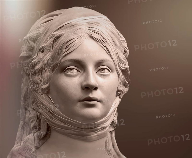 Louise of Mecklenburg-Strelitz, Luise Herzogin zu Mecklenburg - Strelitz, Luise Auguste Wilhelmine Amalie Herzogin zu Mecklenburg, Königin Luise, 1776 – 1810, Queen of Prussia as the wife of King Frederick William III, digitally edited after a bust by Johann Gottfried Schadow