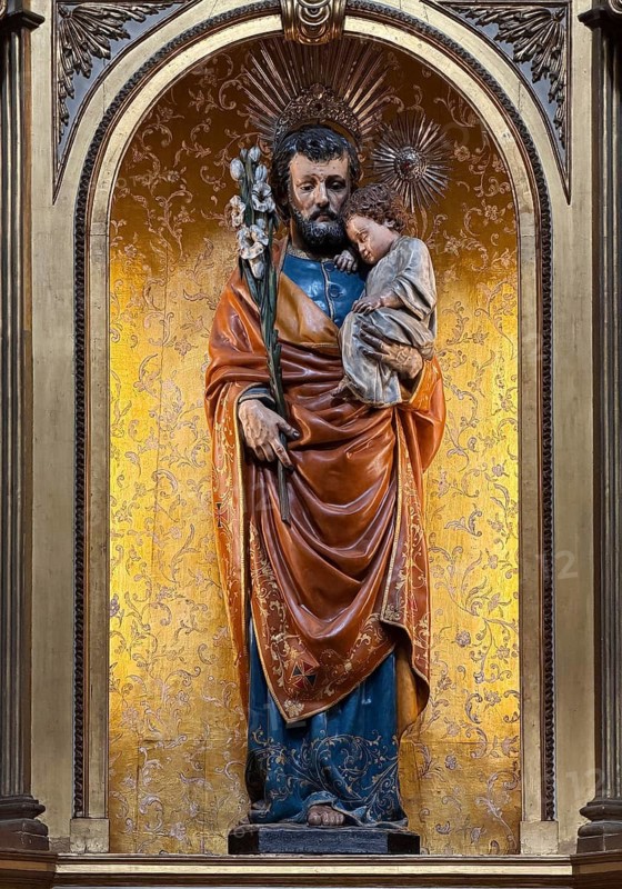 Sacred work of art by Judas Thaddeus in the Igreja da Santíssima Trindade, Church of the Holy Trinity, Porto, Portugal