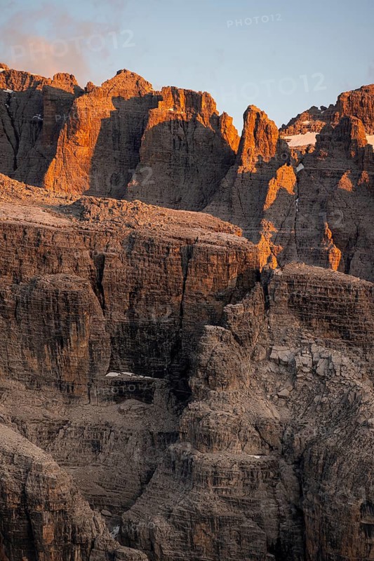 Detail, rocks and mountain peaks of the Brenta Mountains, evening mood with alpine glow, Brenta, Brenta-Adamello Natural Park, Trentino, Italy