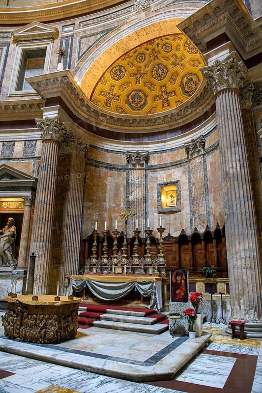 Christian altar in ancient temple Pantheon di Agrippa today Catholic church Basilica of Santa Maria ad Martyres, Rome, Lazio, Italy