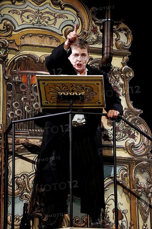 Katharina Thalbach during the photo rehearsal for SAUERKOHL AND MISDEEDS, a musical Wilhelm bush program in the comedy on Kurfürstendamm in the Ernst Reuter Hall in Berlin on 14.01.2026